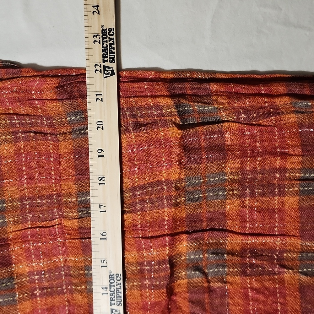 Talbots Scarf - Picture 2 of 4